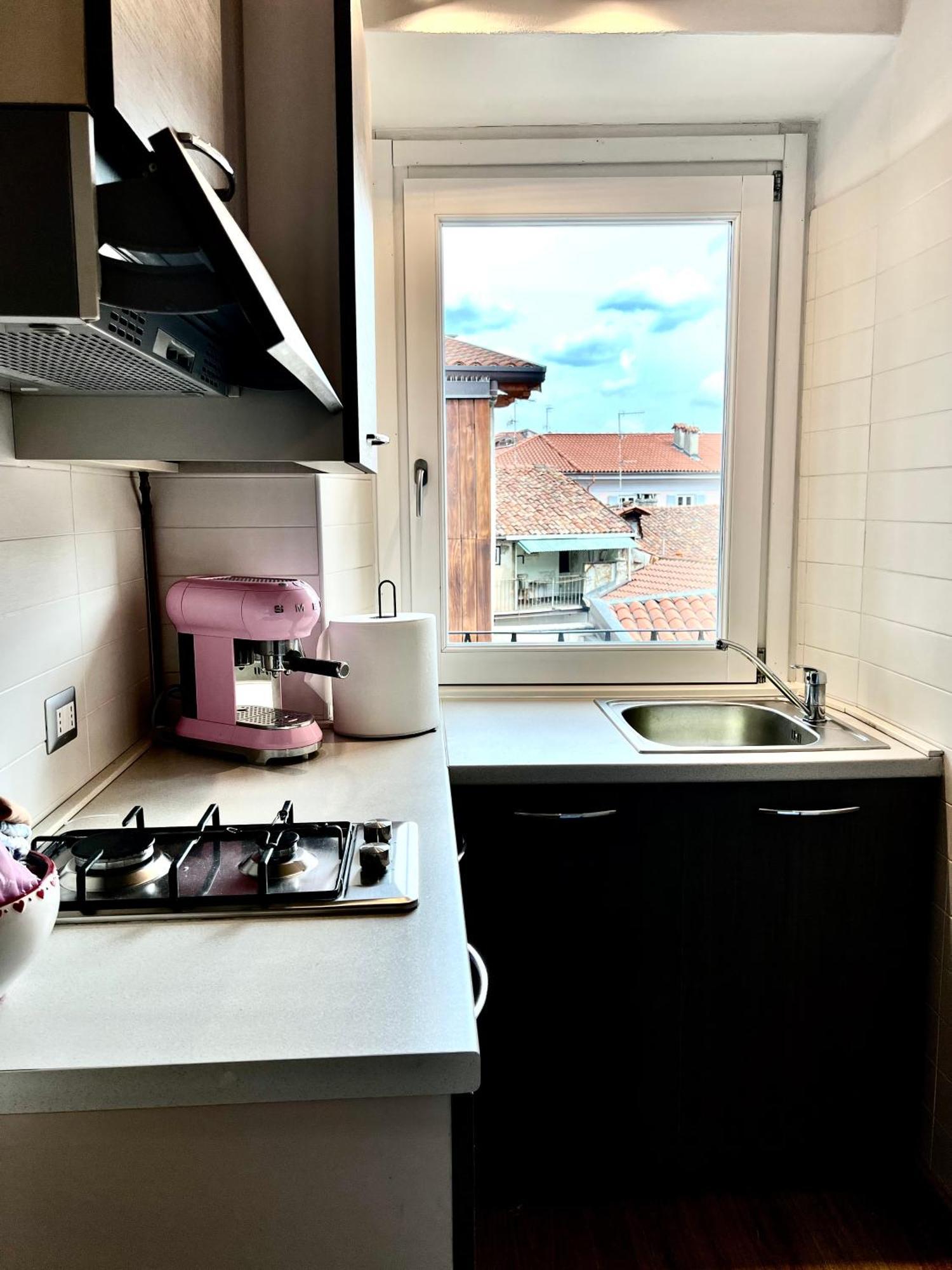 Casa Sul Lago Arona Luaran gambar